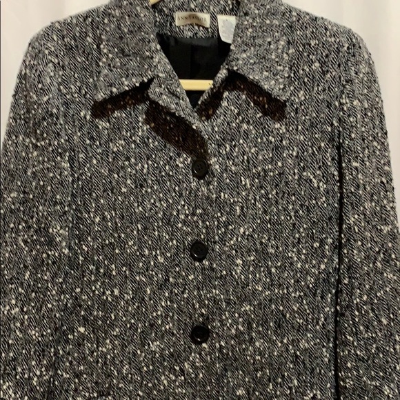 Ann Taylor | Jackets & Coats | Ann Taylor Blawhite Tweed Jacketsz 6 ...